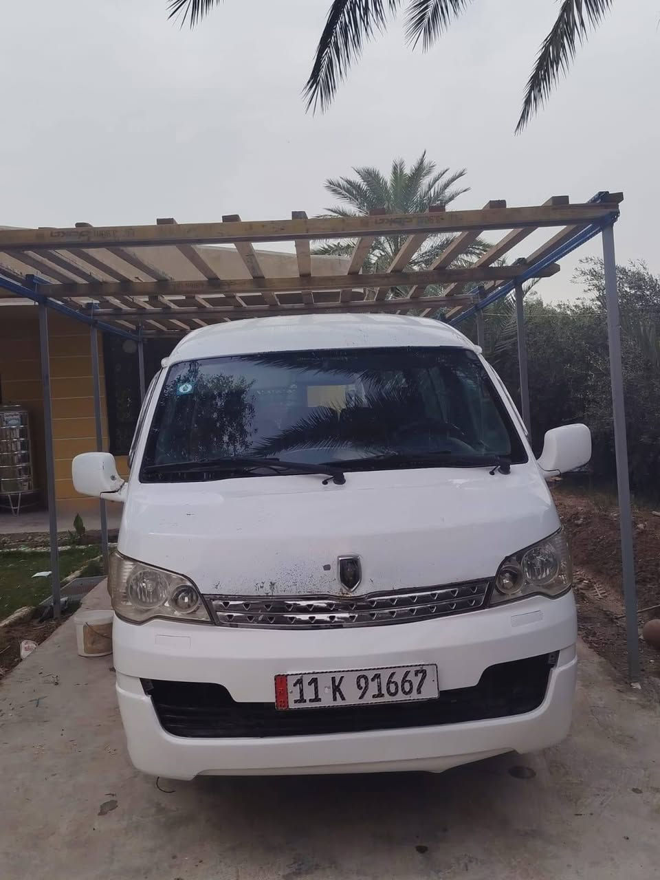 السلام عليكم وكل عام وانتم بخير
جمبي اچ وان موديل ٢٠١٥ رقم بغداد إنكليزي باسمي 
شرط التحويل 
داخل جديد 
محرك بالصندوق 
تخم تاير جديد 
صدر جديد 
حادثها الباب الخلفي فقط 
والباقي كله بلاد العنوان بغداد الدورة السعر ٧٥ قفل اتصل بي على هذا الرقم ***********
