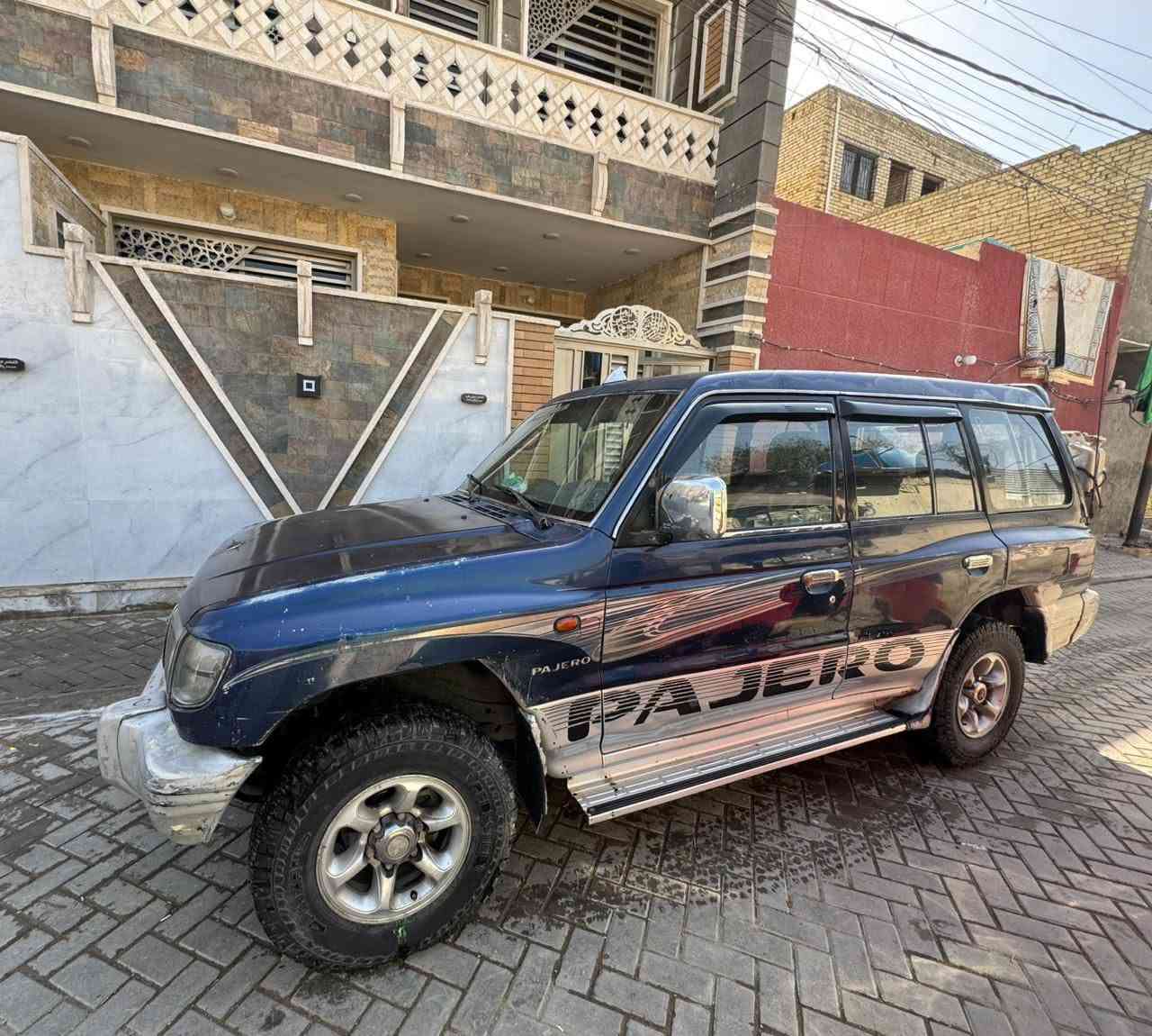 ادوات ادوات كالوبر باجيرو للبيع 
موديل 1997 السياره كير ومكينه بلاديات مالاتها 
كهربائيات كلها شغاله مكان السياره بغداد الرصافه 
سعرها 3ملايين ونص 25ورقه وبيها مجال 
***********
