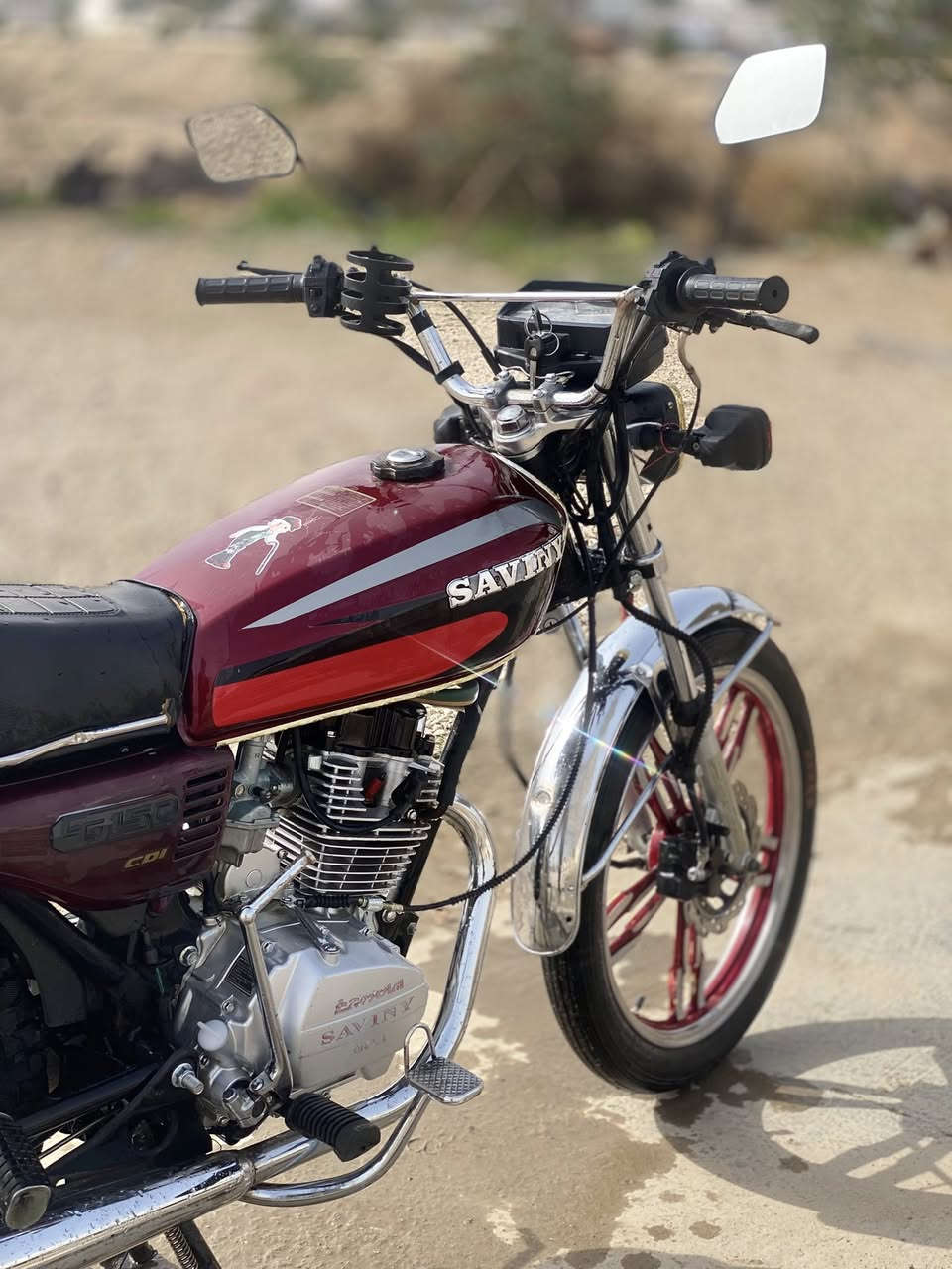 السلام عليكم 
ماطور أيراني سيفان مكمرك اوراقه موجوده مدفوع الكمرك بالكامل 2021 للبيع ويرهم مراوس حسب القناعه المحرك ماشاءالله أخرس المحرك والكير لك الفحص ابيع حديد ومكسر كهربائيات كلها شغاله عالي ناصي دبل اشاره الاشاير كلها شغاله تاير خلفي جديد باتري جديد الزنجيل وعكرب الزنجيل وقبق الزنجيل كله جديد اقره المنشور بالكامل وراسلني أخوي والسعر 575 وبي مجال للأتصال ***********
