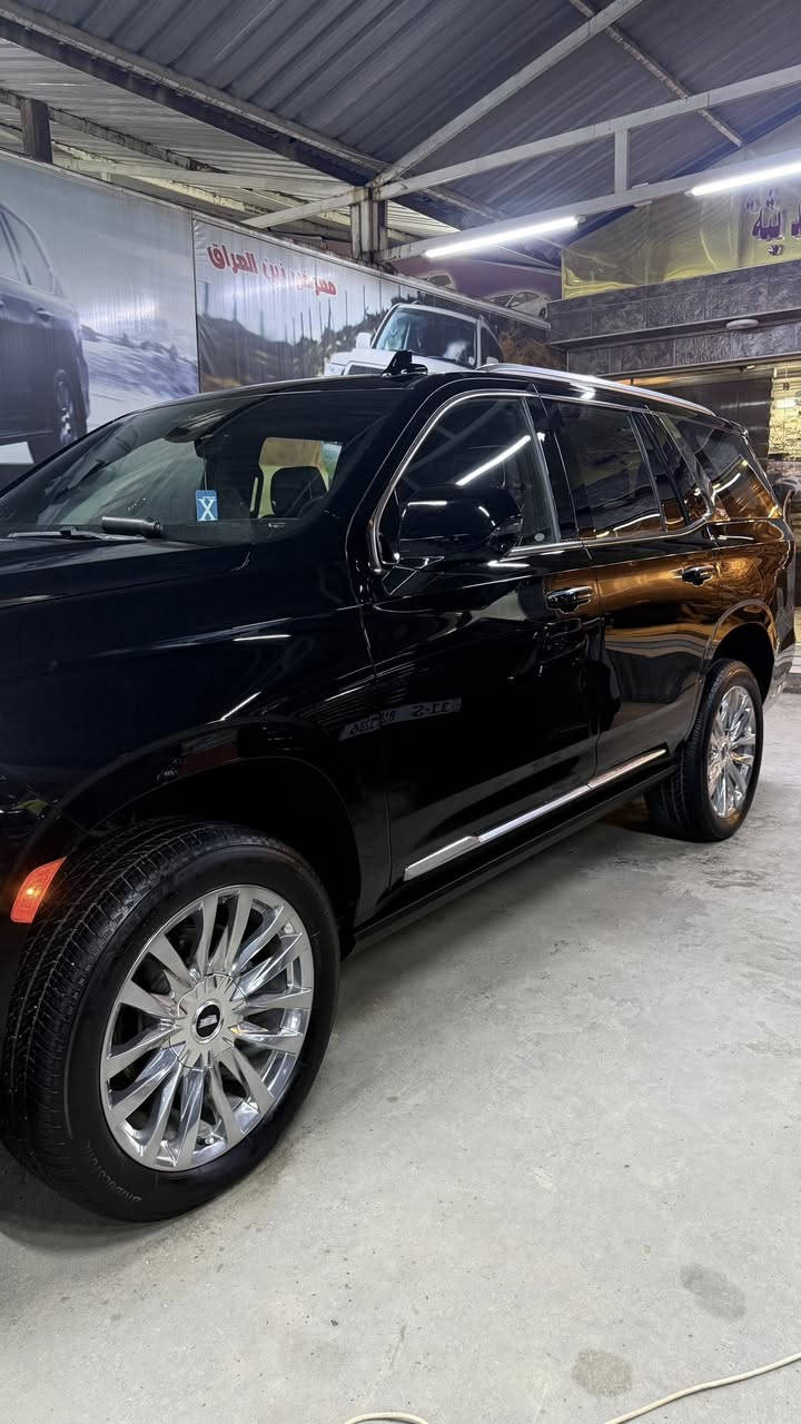 كديلاك سكاليد  2023 (امريكي كلين تايتل طلب خاص كفاله عامه المكينه المرغوبه. فولاذ )

المسافة المقطوعة 29 كم  

كفالة عامة من صبغ وتبديل 3 قطع مغلف ppf

1-حجم المحرك 8 سلندر 6200. 

2-سقف شامو 36 سماعة اسپريسو ناظور ليلي 

3-سقف بانوراما. 

4-زينون عالي ناصي آصل. 

5-جنطة كهرباء. 

6-بصمة ابواب وتشغيل عن بعد. 

7-خاصيه جعل المحرك 4 سلندر اقتصادي. 

8-كامرات ميحطيه 360 درجه. (٥)كامرات. 

9-اشاير مري.قابله للطيء. 

10-رادر جانبي مانع اجتياز+رادر امامي. 

11-سستم صوت متكامل. 

12-تدفئة+تبريد المقاعد. 

13-جكات جوبلس صعود ونزول. 

14-حساس امامي+خلفي. 

15-ويل مقاس 22 بلاك توب. 

16-دجات صعود جانبي كهرباء شفط.  

18-المقاعد الخلفي شفط كهرباء. 

19-كونترول تبريد خلفي منفصل. 

20-شاشات عرض خلفيه. 

21-فور ويل درايف. ٤*٤. 

22-مقود كهرباء. 

23-الكراسي كهرباء. 

24-خزن ميموري لكرسي السايق. 

25-اوتو ستوب. 

26-هاند بريك بصمه. 

27-تحديد مسار. 

28-داتو شو شاشه ليزري. 

29-تبريد مناخي. 

30-تحكم ستيرن جهتين.  

______________________________________

السعر 850 وبيه مجال ويرهم مراوس حسب القناعه 

موبايل /***********
