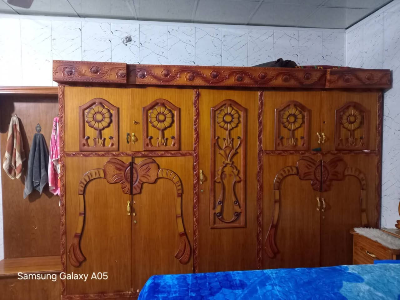 غرفه للبيع السعر 450 العنوان رشاد فلكت  حي النصر


**إذا كنت صاحب هذا الإعلان وتريد حذفه لأي سبب، رجاءا أرسل رسالة إلى الدعم الفني**