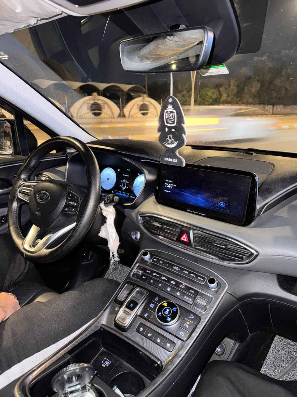 سنتافي گلكرافي مرقم ذي قار كفاله عامه تقرير تعمل وتسير 
فول مواصفات واحد على واحد موديل 2023 
مكانها ناصريه 
سعرها 235 وبيها مجال
***********
