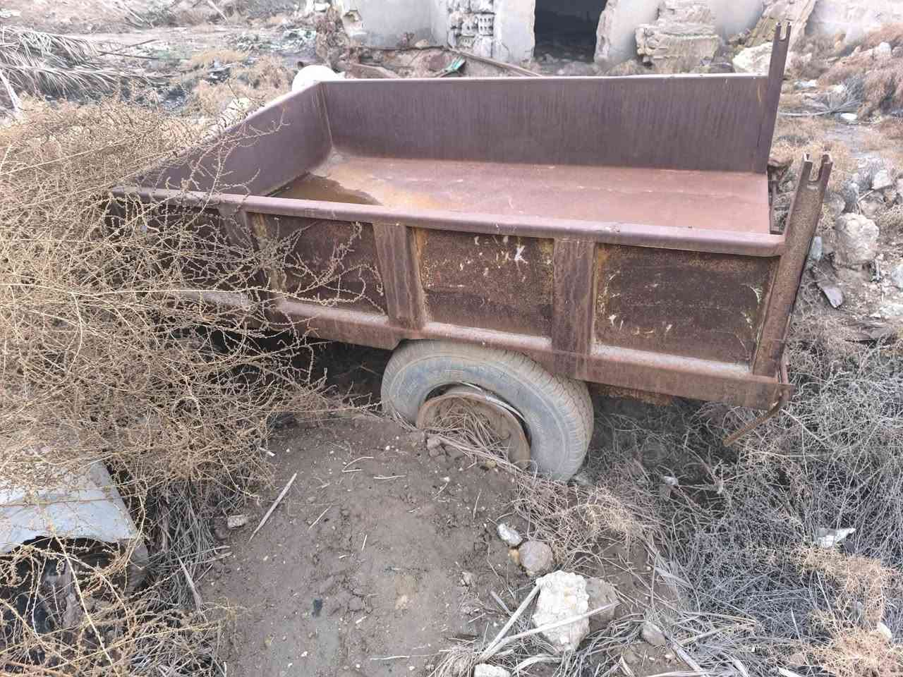 عربانه للبيع حديد قوي فقط تايرات تعبانه
سعر 350 مكان كربلاء حولي ابو مهدي المهندس 
***********
