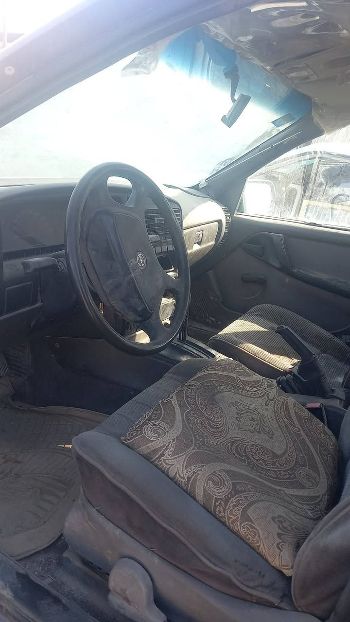 السلام عليكم تم تفصيخ اوبل اوميكا نضيفه تخم بطاين وتخم وياله وتايرات مكاني ابو غريب مقابيل تربيه ابو غريب للستفسار رقمي ***********
