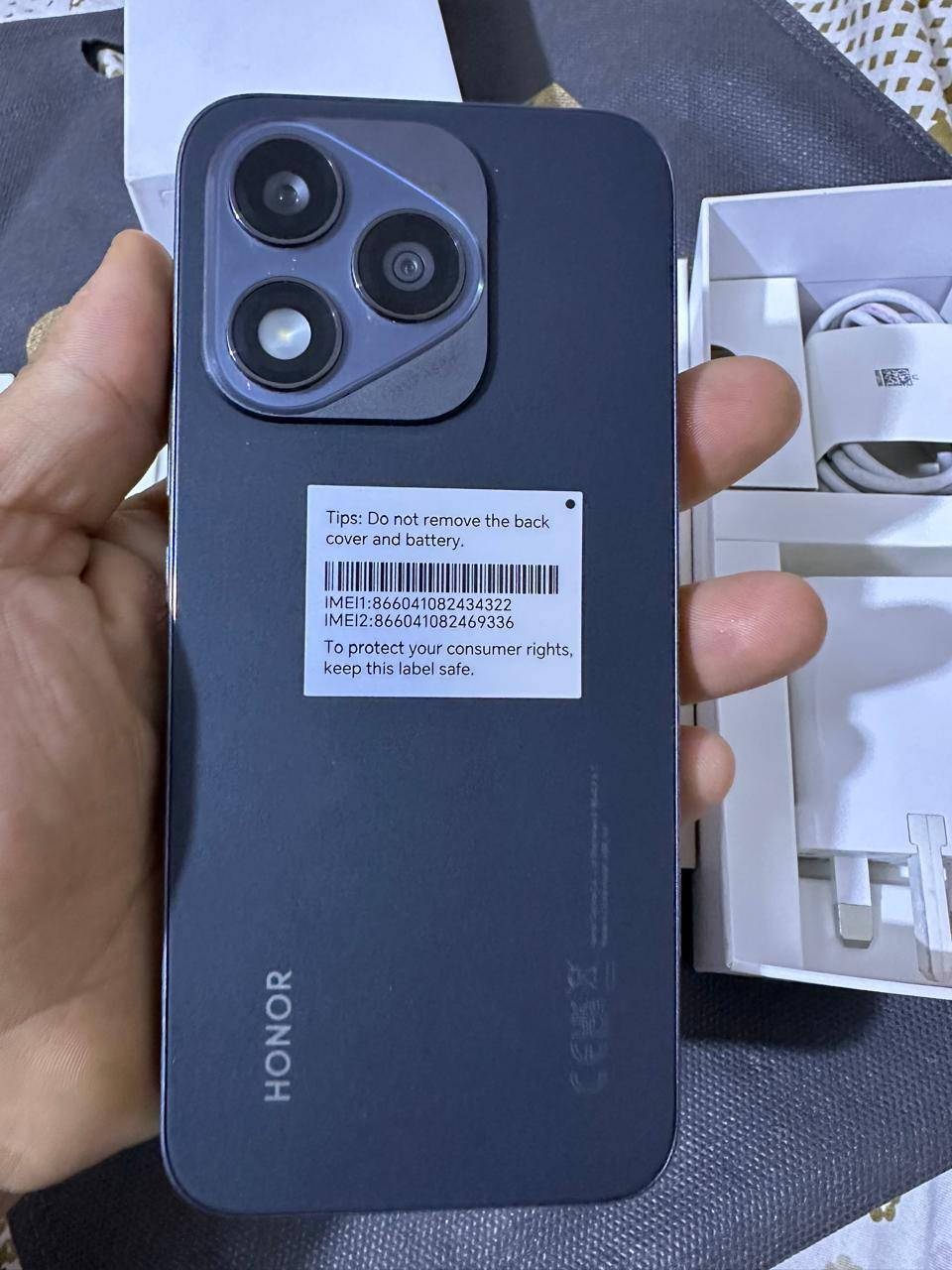 هونر 400 مكفول جديد صارله اسبوعين سعر 300قفل بدون عمله مستعجل على بيعته غراضه كامل *********** مكان نجف
