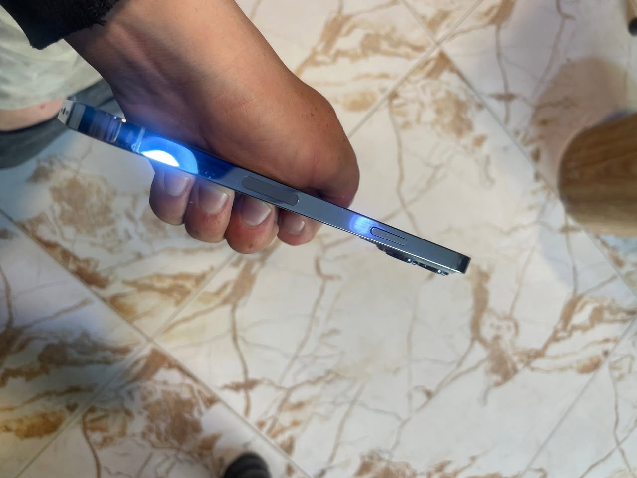 13 برو ماكس نورمال مامفتوح شخط مابي
128 ذاكرة 
82 بطارية 
نموذج M/LL
ب650 وبي مجال


**إذا كنت صاحب هذا الإعلان وتريد حذفه لأي سبب، رجاءا أرسل رسالة إلى الدعم الفني**
