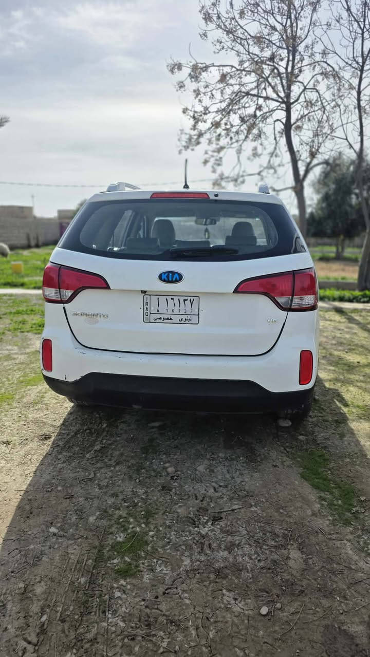 سورنتو2014
محرك 3.5
الرقم :نينوى
السيارة مفتوح كازكيت فقط
نظيفة مابيها ضرر ولاصبغ
ماشية 95 الف 
السعر 195
رقم الموبايل :***********
