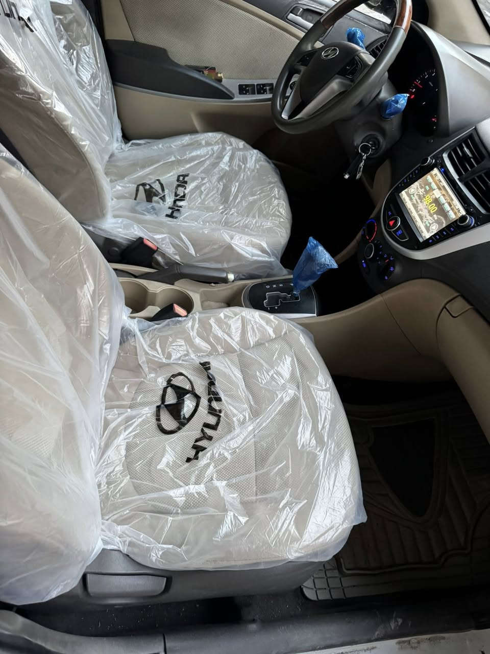 سلام عليكم اكسنت موديل ٢٠١٤خليجي بيهه مكانات صبغ ابيع احزام بدون ضربه محرك ١٦٠٠دوش تخم تاير صدر جديد بسمي كل نقص مابيهه مكان بغداد شارع حيفا


**إذا كنت صاحب هذا الإعلان وتريد حذفه لأي سبب، رجاءا أرسل رسالة إلى الدعم الفني**