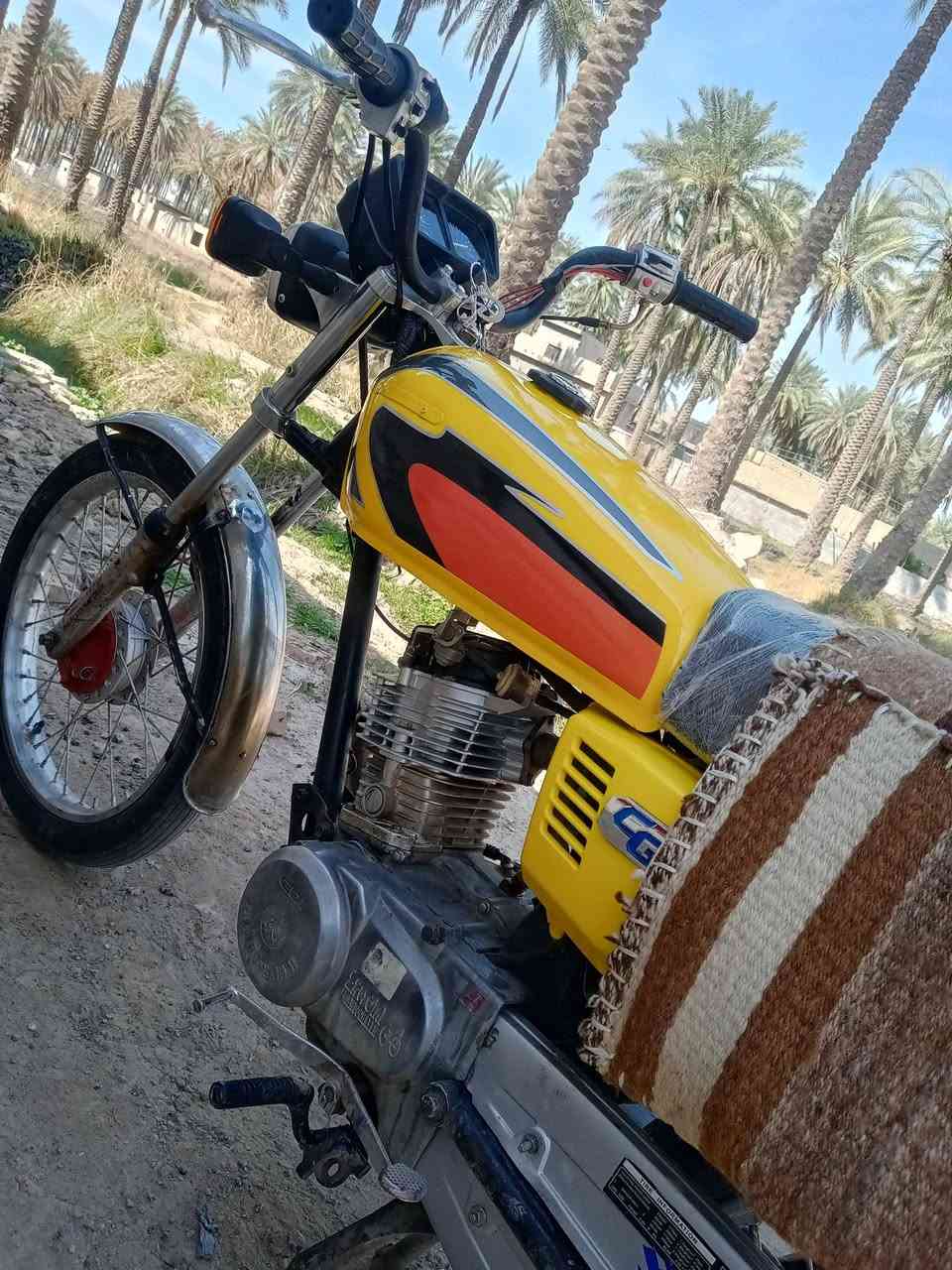 السلام عليكم درجة للبيع نامه4 حدث موديل 2026السعر 400 وبيه مجال المكان ديالى الخاص  ***********
