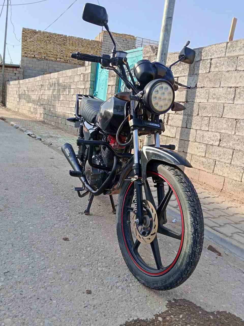 شايننك موديل 23 طالعه ب25 دراجه مكفوله كفاله عامه مكينه نضيفف اخت الجديده رقم ديوانيه سنويه بأسمي گبل اداورلك سعر مليون و400 وبيهة مجال شراي تعال واتساب 
***********
