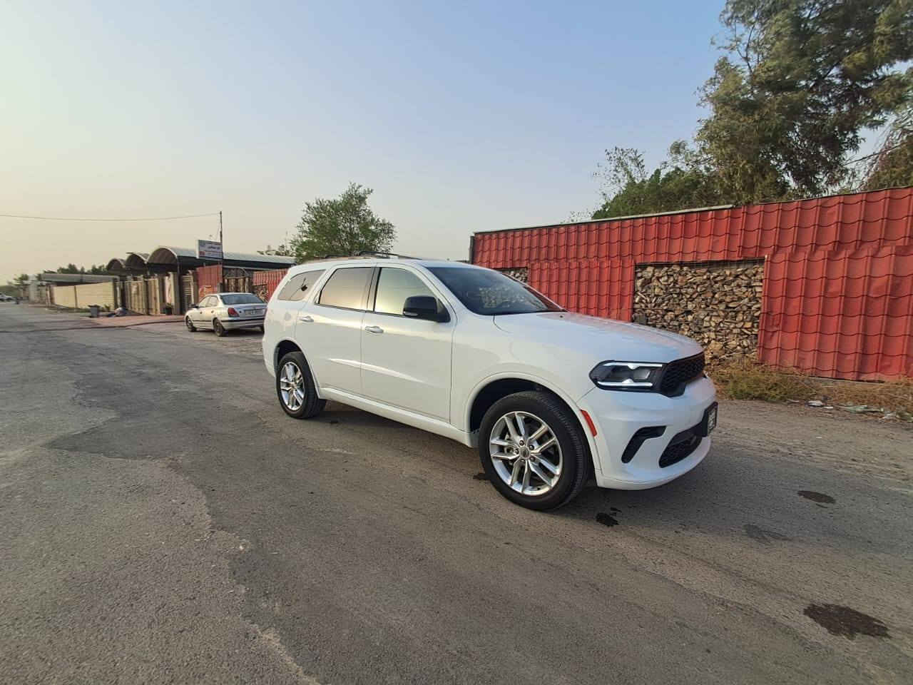 دوج دورنكو 2024 GT بلص فول 
كلين تايتل بدون ضرر رقم بغداد

عداد المسافات: 32 الف ميل حقيقي
 
🟩_السعر _ 38,500$

الإضافات: 👇👇
سلايد روف فتحة
رادار امامي 
تشغيل عن بعد 
رادارات جانبية 
تدفئة ستيرن 
تدفئة كشنات 
تبريد كشنات
7 راكب 
جنطة كهرباء
لدات
لاين زنود بلادي 
حساسات خلفية 
6 سلندر 3600 
صور الحادث مرفقة
سي
مكان سيارة بغداد شارع فلسطين 

رقم ***********
