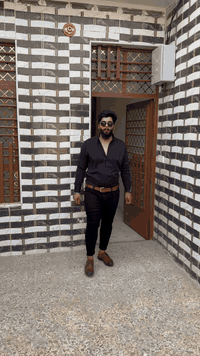 📍 الموقع مدينة الصدر خضراء الدسيم￼
‏الاستفسار مراجعة المكتب حسين المياحي 
￼ مساحة البيت 90 متر السعر 36 تسليم مفتاح
‭0771 171 7647‬
***********
