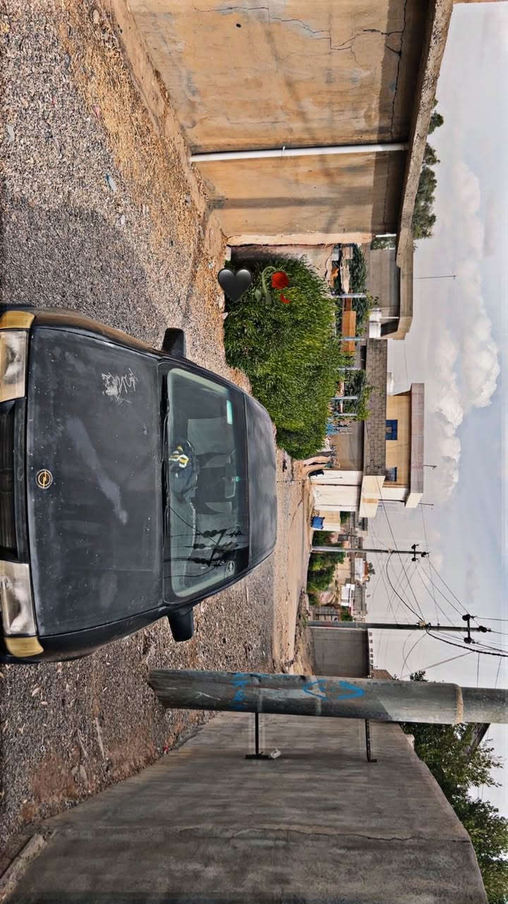 ئوپل فيكترا مةكينة ١٨موديل ١٩٩١بو فروشتن رةقةم دهوك بي ليدران و دةعم سةنةوي و هةزةي بةسةر جوة پيش و پشتي توندة جوار تايةي نوي لة ژيرة غاز و بةنزينة مةكينةي توزيك سةرف دةكات 
ژمارة موبايل *********** أربيل, العراق
