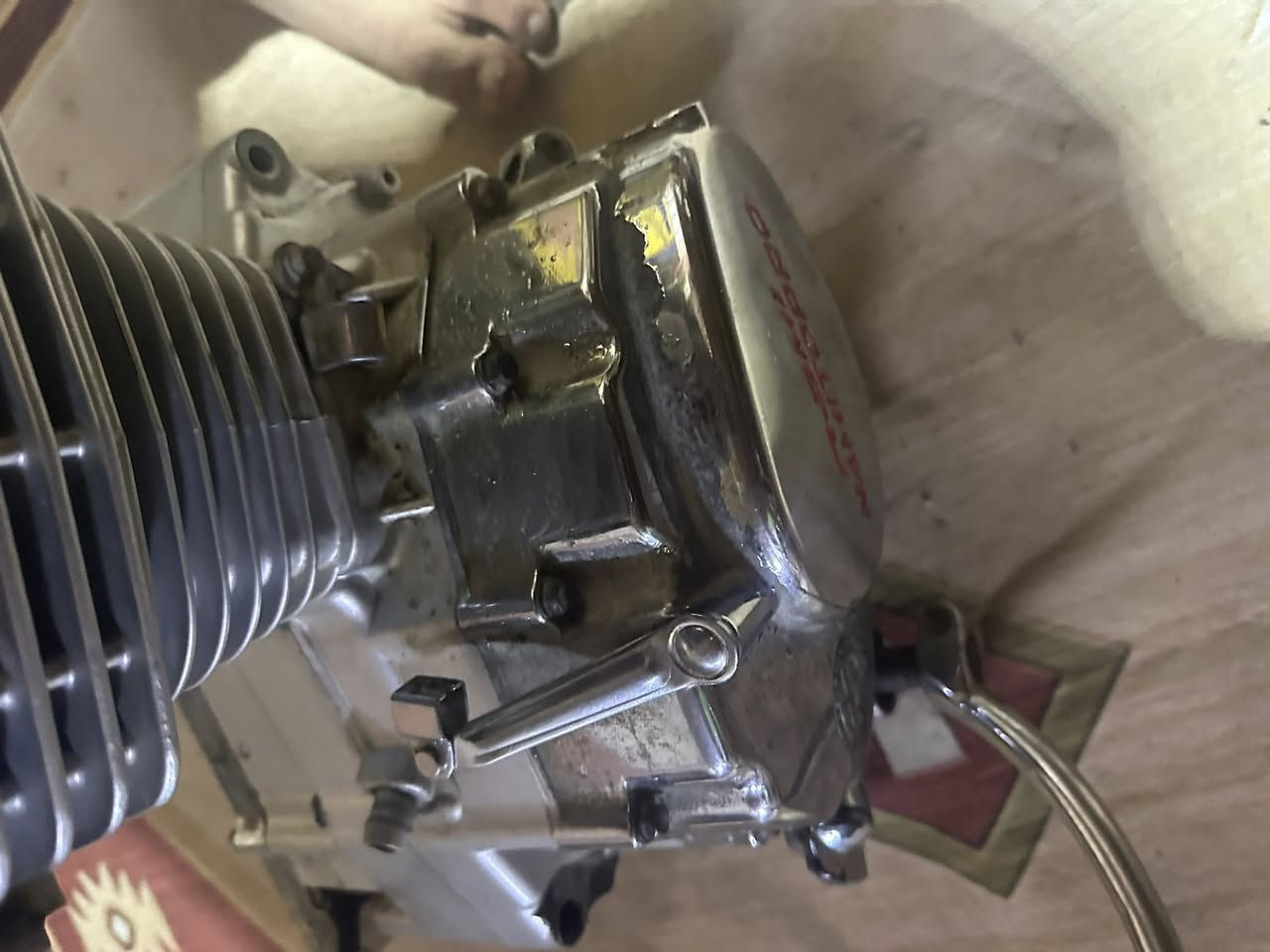 تيربو نامه للبيع ما مفتوح بس بي خيط تبخير سعره 150 قفل الصفايح جاردات بس يتبدلن ماعليهن شي ***********
