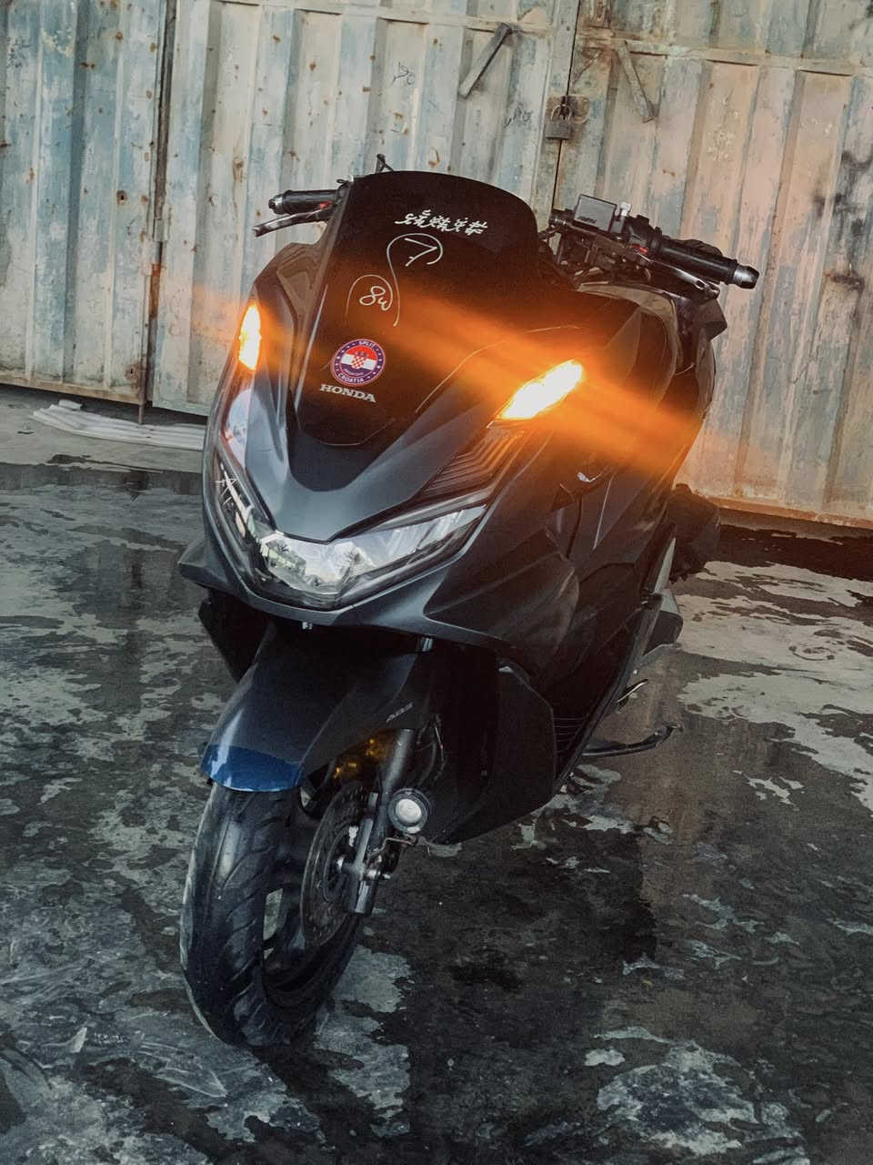 جيل الرابع فول مواصفات كفاله مكينه وكفر وكهربائيات
ماشيه ١٧الف نضيفه حيل العنوان بغداد مدينت الصدر 
***********
