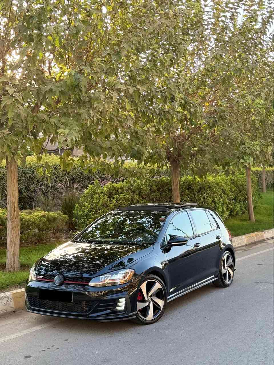 Golf GTI 2021 Autobahn
‎فول موصفات کەنەدی راداري ٣٦٠ پيش و پشتي وي ته نيشته كاني كامل  حساس و رادرا و خەتیی جادە ، گير له سوكان کوشین  كارەبايي  و هیتەرە شاشە گەورە و  ٥ مودی لێخورین 
ECO-Comfort-Normal-Sport-Custom
-پانۆرامایە لايتەكان داینامیکە له گه ل سوكان اسوريتەوه Emplefayare بیلادی تیدایە سەماعەکانی مارکەی Fyndaraو شاشەی Fyndara سه نه وي نويه هه زه ي نوێیە  هي بنه خومه يەك گلوپ لە شاشەی پي نيه سیارەکە اوتۆ پارکە اوتۆ هۆلدە لایت بیلادە هەموو شتەکی بەشەرت 61 هەزارKM رۆیشتوە 
چاملخ و بۆنیت سبوخە دەحامیشی بیلادیە و شانەکی قۆپەکی گچکەی هەیە و ٢ جێ pdr پەرەشوت سوکان و شان تەقیەو سوکان بیلادی داندرایتەوە و سيستم كرايتەوە 
Viber -Whatssapp  -*********** أربيل, العراق
