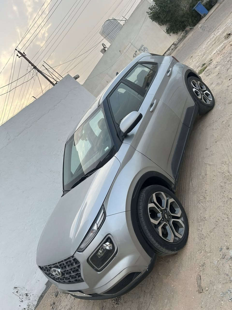 سلام عليكم فينو 2021 وارد امريكي 
حادث جاملغ وبنيد وبيه صبغ بابتين بل عراق 
محرك 1.600 دبل نوزل المرغوب 
ويل كب جبير
السيارة كاملة من كل النواحي 
السعر 127
العنوان بغداد الجزيرة السياحية 
***********
