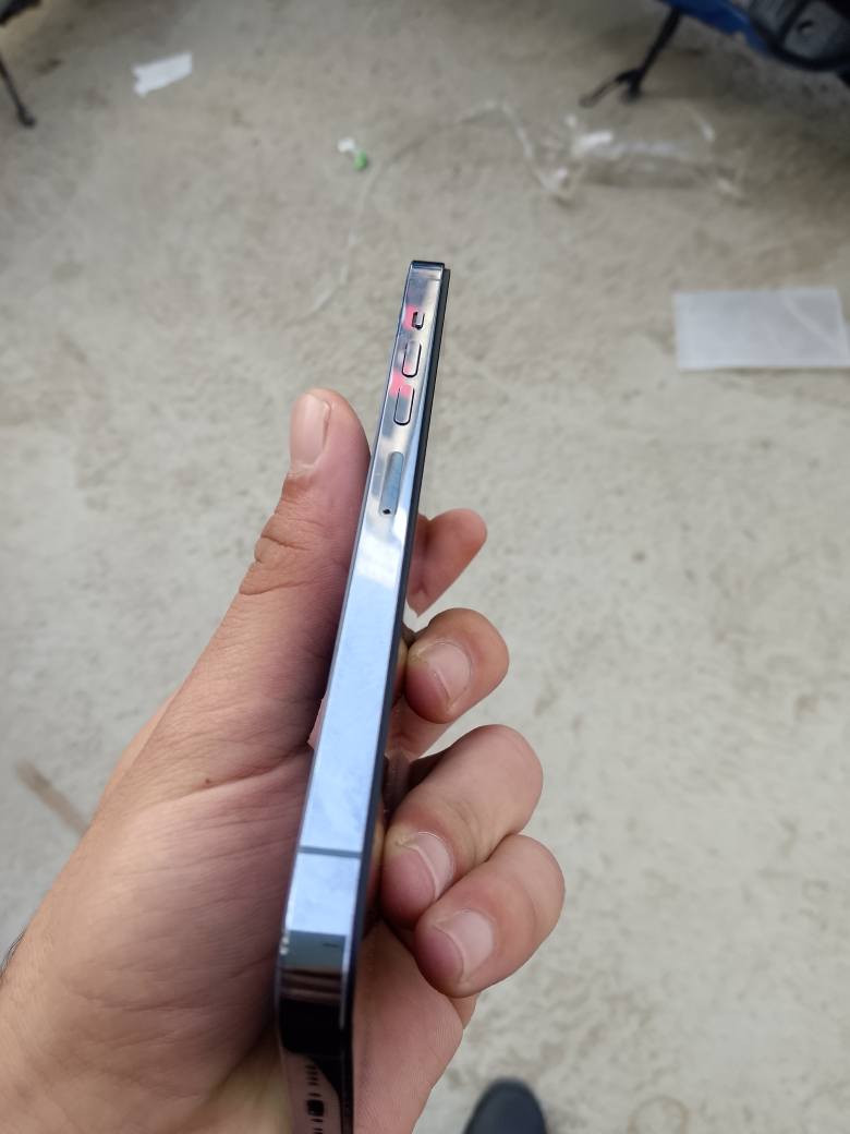 سلام عليكم اخوان 13برو ماكس 512 بطاريه 89 جهاز ممبدل شي بي غير شاشه ورجعت نضربت ومقفول ايكلود ناسي الباسورد جدا نضيف سعره 275 وبي مجال شي بسيط ***********
