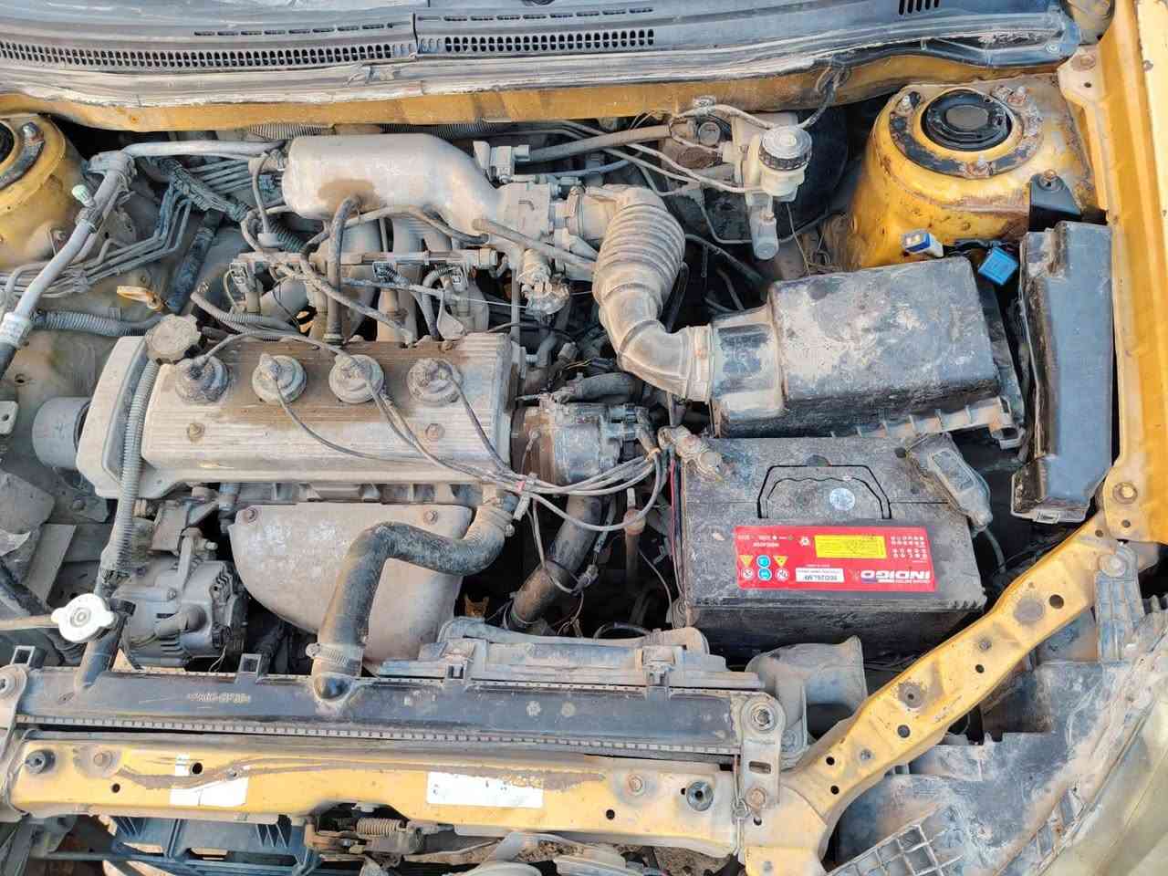 السلام عليكم بي واي دي 2013 لا مكفوله من الضربه ما عدا لخلخات قليله 2013 محوره كورلا تحويره راقيه كهربائيات علوضع الشركه  تخم تاير محرك وكير مكفولات السياره  مطلوبه مال مصرف وصاحبهه بغداد ومسوي وكاله للشريت منه وعندي الوكاله وعندي مستمسكات صاحبهه ورايحله البيته السعر 19 وبي مجال المكان بغداد ***********
