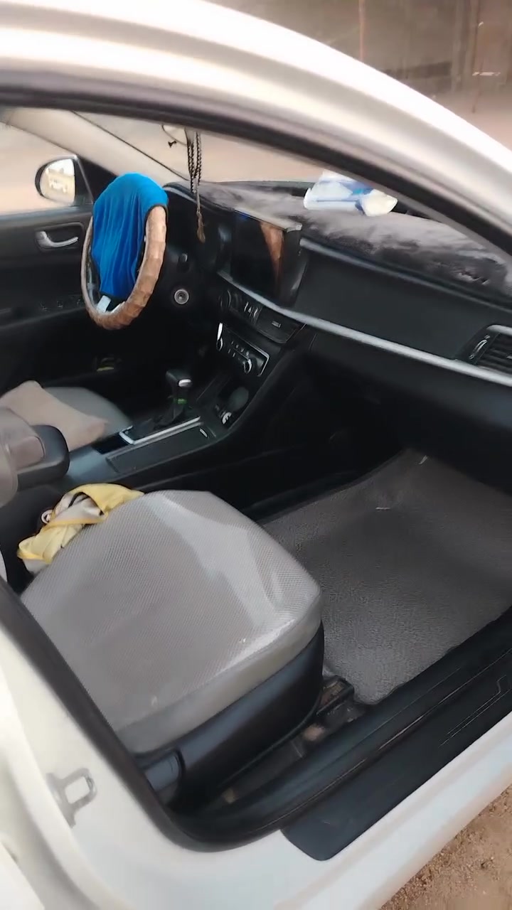 كي 5 موديل 2020
مكفولة من الحار والتبديل والفتح
والصبغ ماعدا بارد قطعتين مذكورة في المقطع ادنا
تبريد وحدادية خير من الله
وباقي التفاصيل داخل المقطع
السيارة مكانها في البصرة الزبير
الاستفسار علئ هذا الرقم
***********
