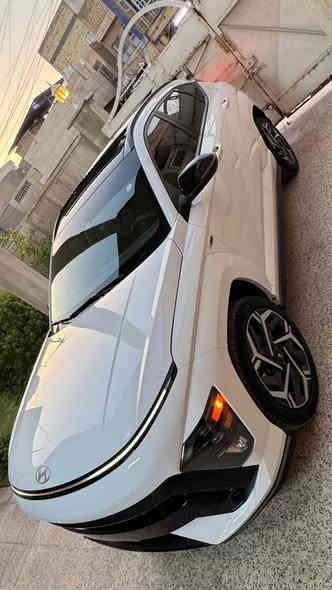 كونا  N  لاين  شكل الجديد  موديل 24  ماشية 11 ميل   ( فول موصفات 1/1 )  رقم بغداد حادثها بسيط جدا دعاميه فقط تم تبديلها نفس اللون باقي السياره  (بدون صبغ  بدون تبديل) صور الحادث مرفقة محرك  1600   تيربو  السياره جديده وما بيها نقصص
السعر  198$  وبيها مجال بسيط جدآ ( رقم بغداد) 
مكاني بغداد الكرخ حي العامل ***********
