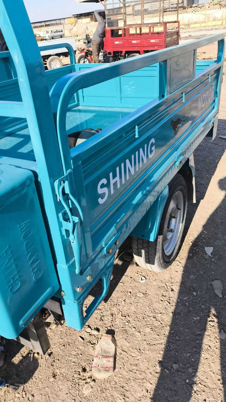 السلام عليكم ستوتة البيع جديد موديل 2023.طلعة..2025شهر12 داخلة كمرك رقم الهاتف ***********
