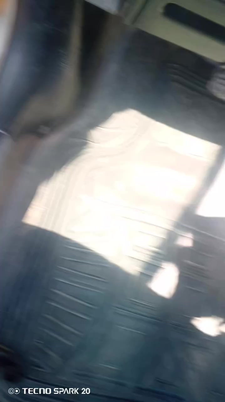 سيارة متسوبيشي لانسر خصوصي رقم بغداد
معلومات السيارة
 مصبوغه عام لون ذهبي المرغوب 
بدون حادث ونصبتها وعضمتها كلش حلوه والحمدلله
تخم تاير+تخم ويل اسود+حدادية صدر امامي كله جديد
تدفئه وتبريد ومعروف تبريد اللانسر ثلج وذاك الموسم منضومه جديده شديتلها
3 شاشات اندرويد وكامره خلفية
سنتر لوك تحكم استيرن
وقبل اسبوع شديتلها كير مال حاويه الله شاهد
ترايك وين متريد تروح بيها والسياره بأسمي سنويتها لل2031 اي استفسار هذا رقمي *********** 
محرك 2000 القبق الاسود المرغوب
الگيرها cvt رياضي 6 سرع و3 وضعيات قيادة السعر 75 ورقة
ونكول الحمدلله والشكر
 اللهم صل على محمد وآل محمد
