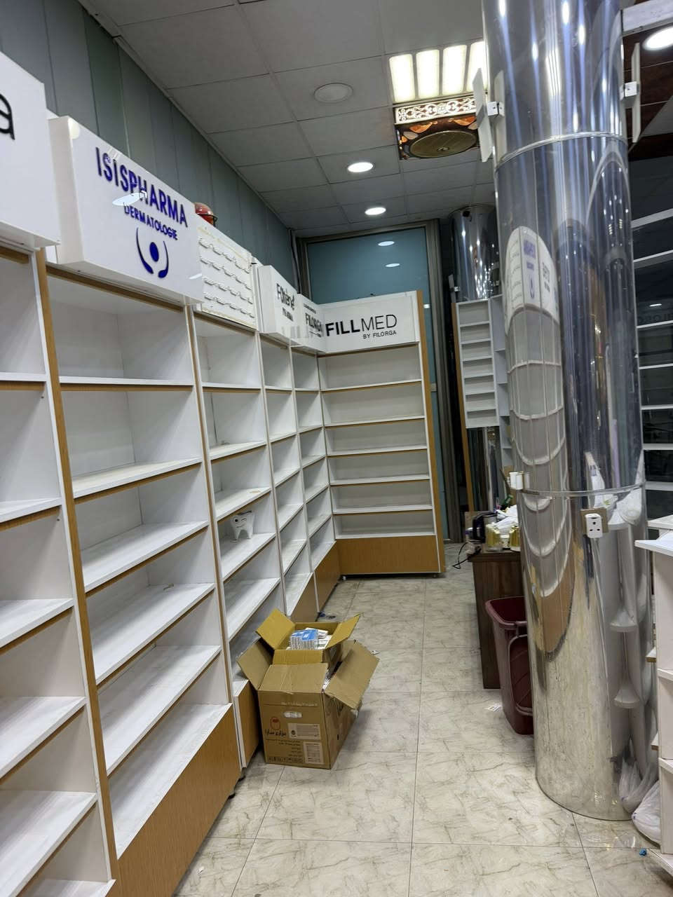 سلام عليكم ارفوف للبيع 600الف وبي مجال *********** عنوان رحيماوه
