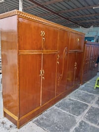 دولاب 5باب • مستخدم نظيف • توصيل