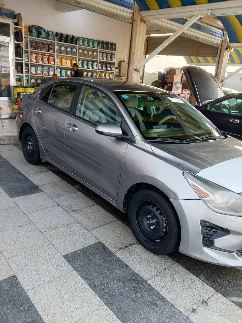 كيا ريو البيع مديل 23معوقين ضربه بجم خفيفه وارد مريكي سهر125مكان ناصريه***********
