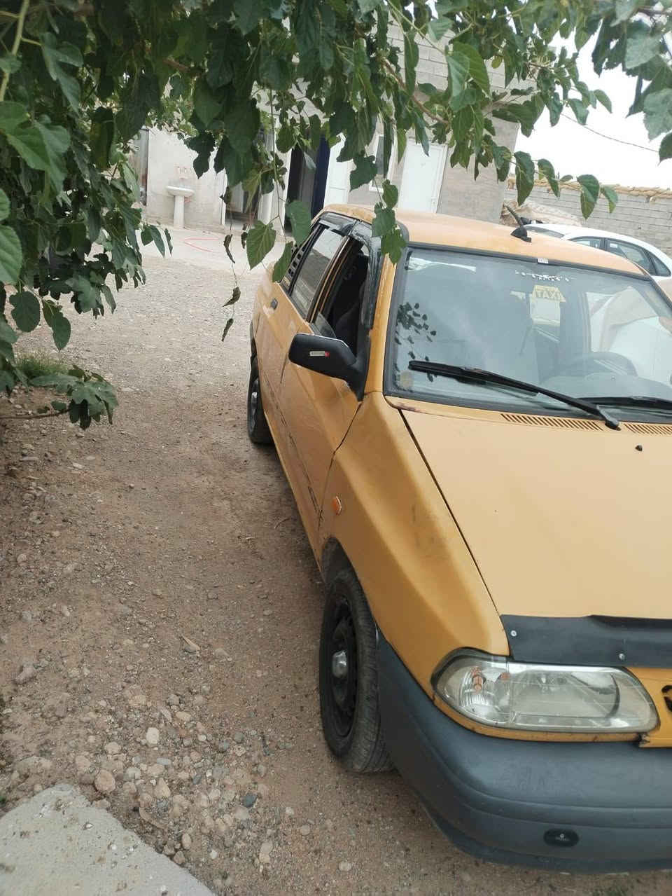 يع سايبا موديل 12صبوغ مابي ضرب مابي تبريت شغال بارد محرك كير بشرط سعر 23بي مجال خابر *********** كركوك, العراق
