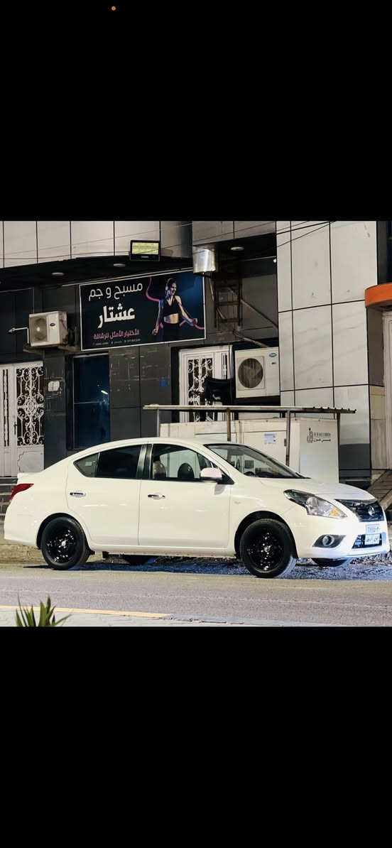 سلام عليكم نيسان صني موديل 2020سياره جاهزه خير من الله كير مكينه تبريد دوشمه عامه طخم تاير ورنك15 سنويه منتهيه بسم شركه سياره بيها بس حالوب مكانها البصرة إذا اكو مراوس بي وايدي عادي مع الفرق سعر 100 قفل ***********
