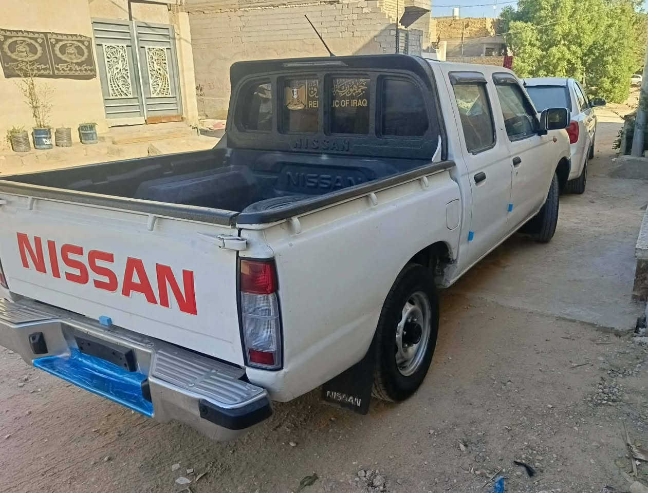 سياره نيسان مال مزاد مدفوع كمرك وجاهزه ال رقم رقم بابل تترقم   ***********
