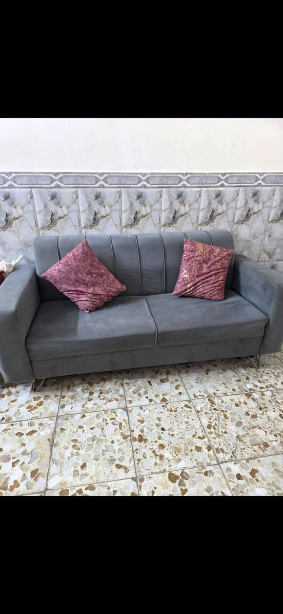 تخم للبيع ١٠ مقاعد مع طبلة نظيف سبب البيع مكاني صغير السعر ٢٥٠ وبيه مجال مكاني بحي الجوادين


**إذا كنت صاحب هذا الإعلان وتريد حذفه لأي سبب، رجاءا أرسل رسالة إلى الدعم الفني**