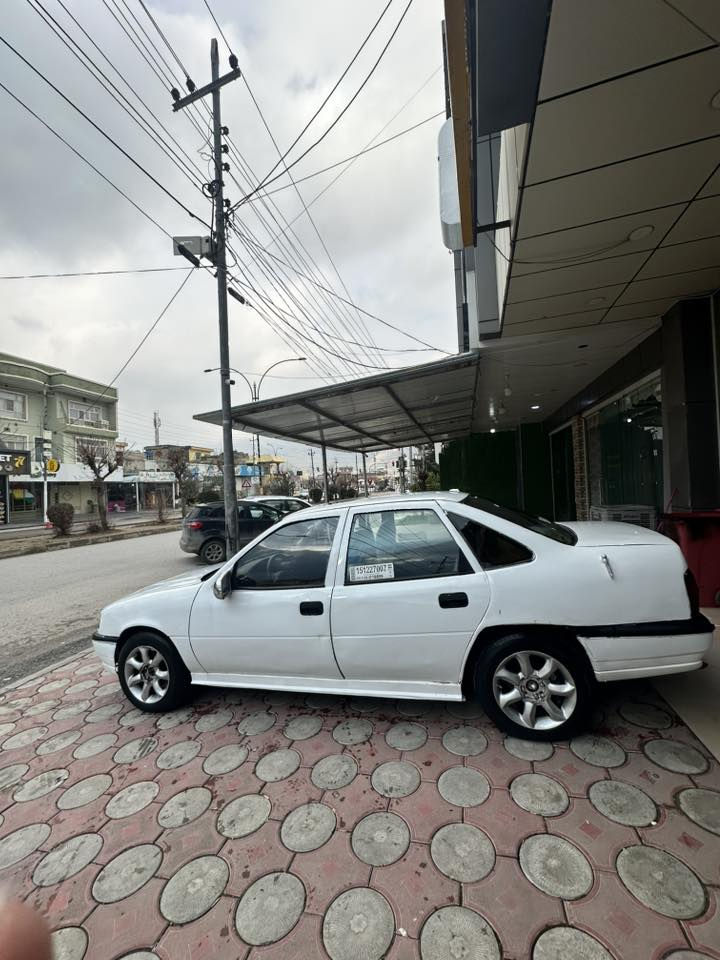 ئۆپڵ
مەکینە ١٨ی مەڕغووب
سووکان پاوەر
کامل کامل مەسرووف کراو
٤ تایەو ویلی لۆک
ویل بیکاشۆ
کارەبای مەزبوت
کیلۆمەتر و دارو بەرد ئیشئەکات
گێڕ و مەکینە بەشەرت
موس و بڕاوە بەشەرت
خایس بەشەرت
دەعم و لێدران و وەرگەڕان بەشەرت
سعری ١٥ گەڵاو مەجال
0750 171 5950
