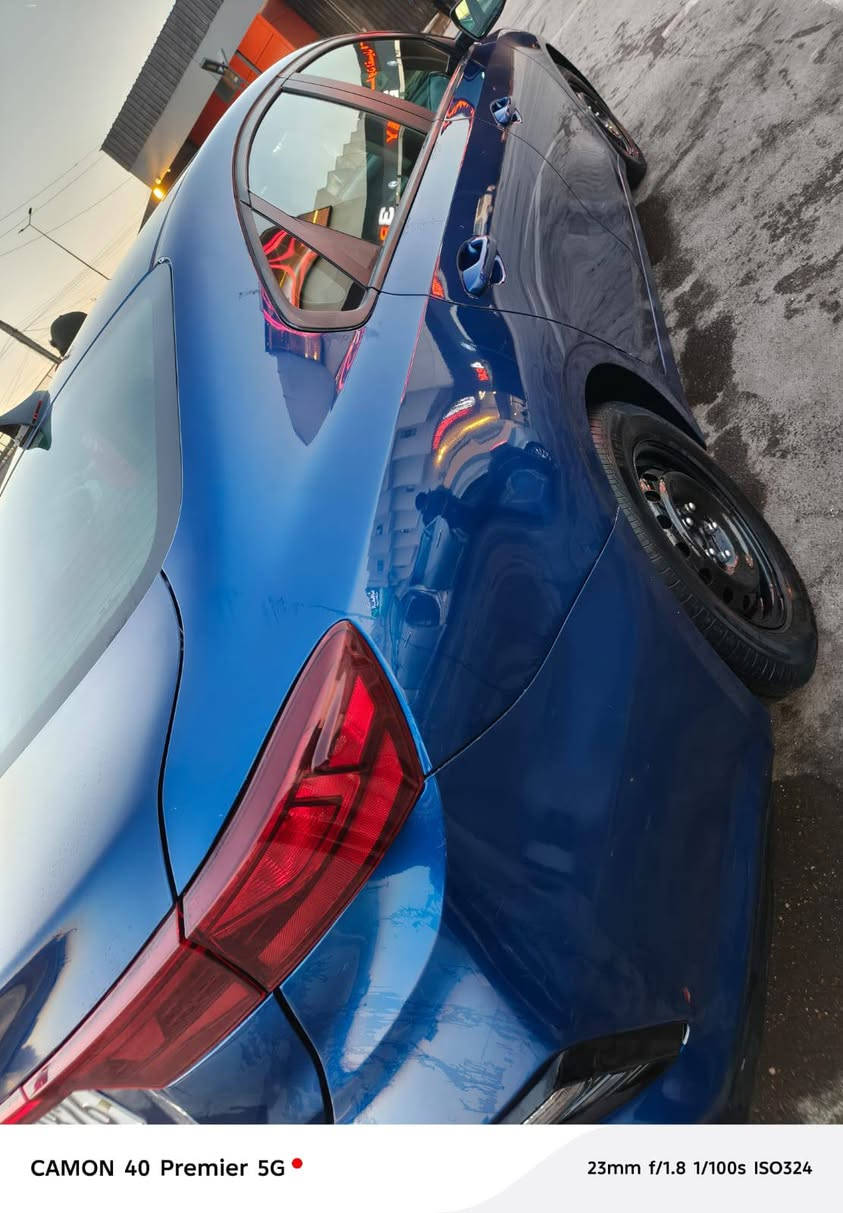 سلام عليكم ( بيع فقط بدون مراوس )
كيا فورتي موديل 2021 لون ازرق  (بدون ايرباك)
رقم بغداد بأسم راعيها
حادث خلفي  ضرر بسيط السيارة  بدون ايرباك  السيارة ليبل واحد بدون تبديل
لايتات اصلية بجم كله اصلي كبس
كير aт المرغوب 
محرك 2.0  DOCH
شاشه كبيرة  wifi . car play
كامرة دوارة
تبريد بيانوي لمس منفصل
بروجكترات بلادية 
رادار امامي + تحديد مسار + مانع تصادم 
تحكم ستيرن جهتين + مثبت سرعه
ثلاث وضعيات قياده SMART_SPORT
نظام TRACTION+ ABS 
شاشة كاشف اعطال 
السيارة جديدة جدا واحلى من الصور 
صور الحادث بل منشور
مكاني بغداد
استفسار / ***********
