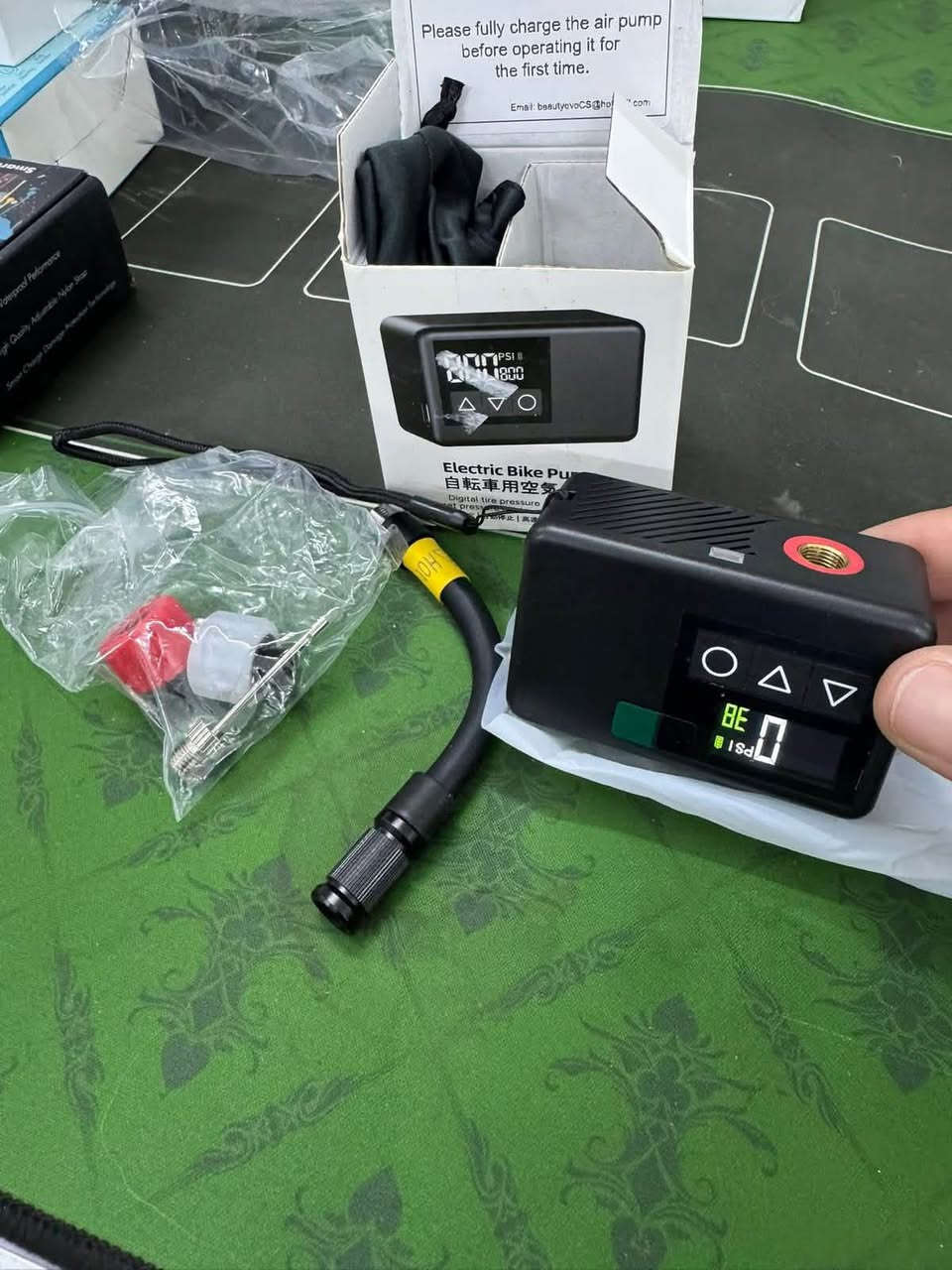 متوفر منفاخ بهذا الشكل
130 psi
السعر ٢٥ شامل توصيل


**إذا كنت صاحب هذا الإعلان وتريد حذفه لأي سبب، رجاءا أرسل رسالة إلى الدعم الفني**