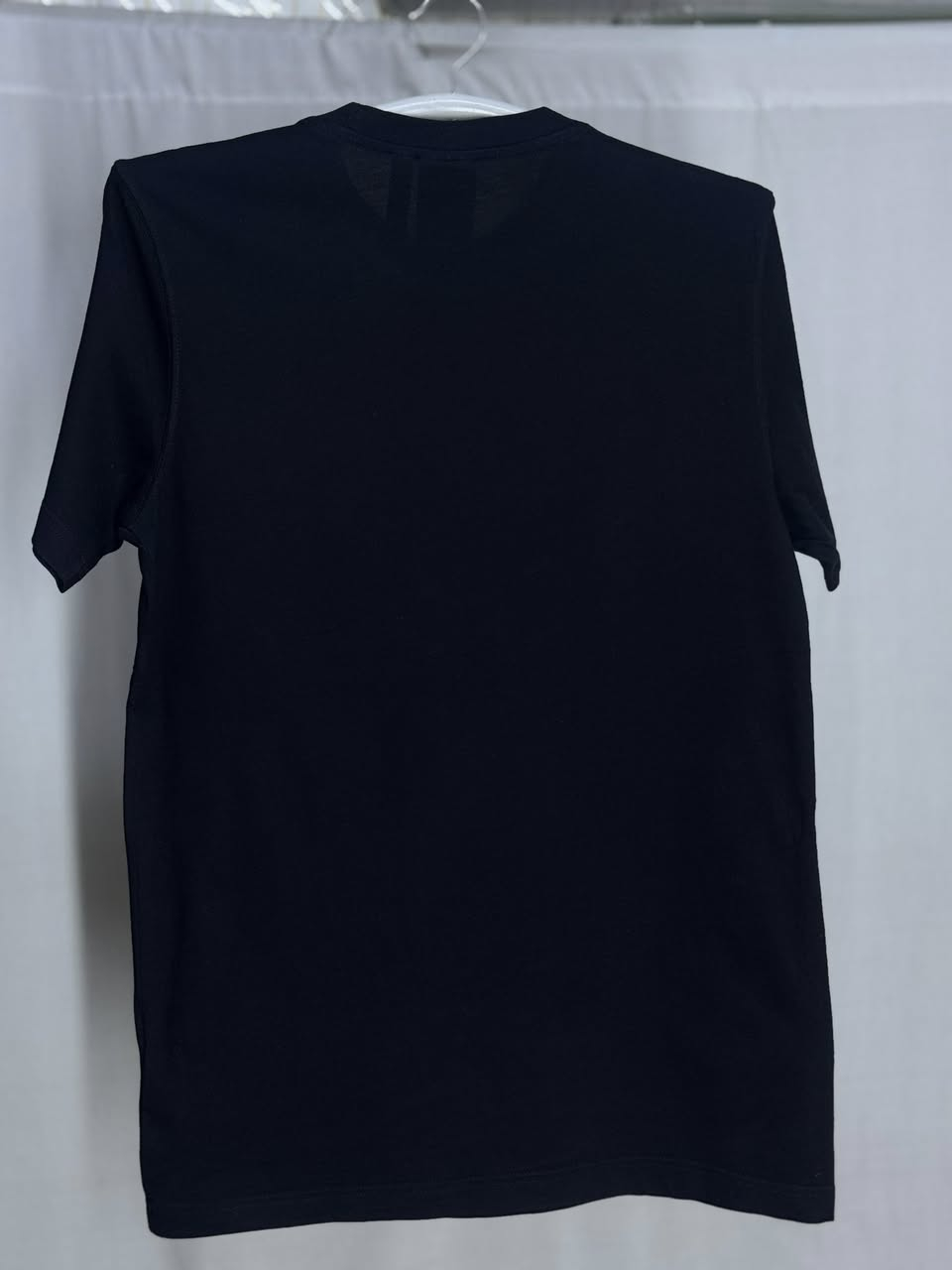 تشيرت (اديداس  )سوبر كريم  
القياس  M لون اسود فحم
النظافه 💯/💯  

يوجد توصيل 🚚 (بغداد -محافظات )
☎️رقم الهاتف :***********

للحجز -دايركت
