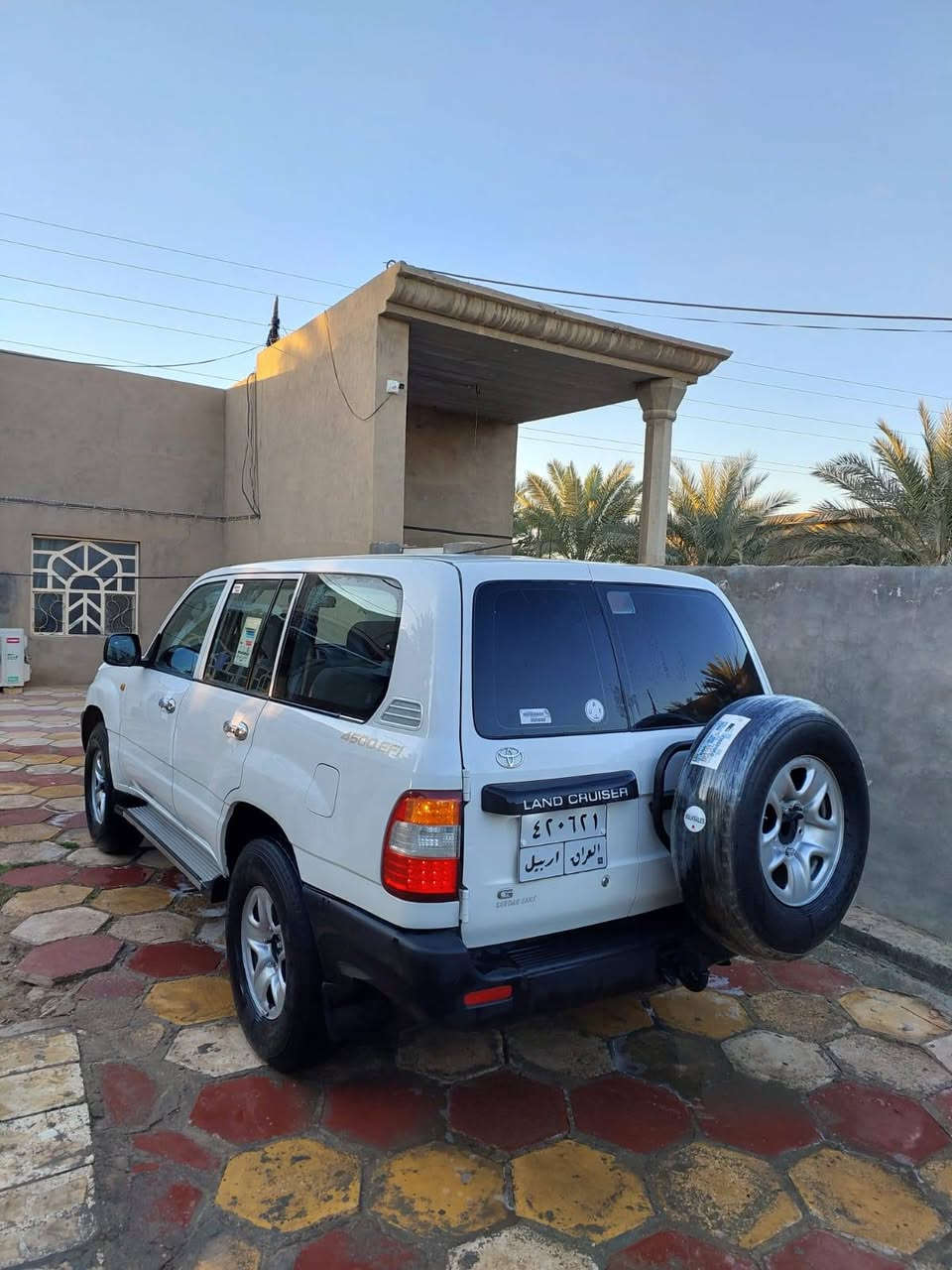 سلام عليكم
لاندكروزر سلك 2005 اصل  رقم أربيل بسم كردي تريد وكاله تريد تحويل سياره جاهزه على اخير حبايه مابيه نقص برغي 
سياره بيه صبغ جاملغ امامي وبنيد  فقط بدون دواخل والباقي كفاله عامه 
مكينه وكير مكفولات 
تبريد ثلج 
حدايده شرط تراي 21 
لوكير شغال فورويل دفع خفيف ثقيل كله شغال 
سبير تعليك 
7 راكب  
تخم تاير بالون جديد السعر 165 الرقم ***********
مكاني نجف ناحيه الحريه
