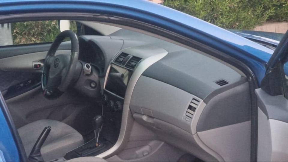 بەناوی خودای بەخشندەی میهرەبان
تۆیۆتا کرۆلا(بیکاشۆ) بۆ فرۆشتن
ساغ ساغ 
مۆدیل 2009 کامل کراوەبە 2013
پێش و پشتی کەپسە و هیچ لێدرانی نیە
 کامل بۆیاغ شتێکی زۆر تایبەت
سەیارەکە تابڵێی توندو تۆڵە
گێڕو مەکینەی بەشەرت
مەکینە گەورە
شاشە ئایپاد 
ناوزەرد 
تەبرید گەرمی و ساردی بەشەرت
هەیکەلی زۆر جوانەو لوسە 
چوار تایەو ویلی لۆکی لەژێرە
بەکورتی و پوختی ماڵی دۆستە بۆ ڕاگرتن 
ماڵی مەدەنی بەشەرت
سعری 58 و معامەلەیە
 شوێن ڕانیە ..
ژ.م. *********** یان ***********
کۆڕەک واتس ئەپی لەسەر 
مەسجیش کراوەیە.. رانية, السليمانية
