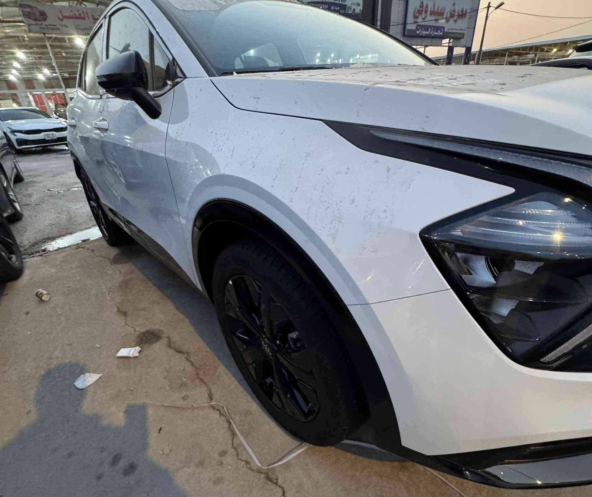 السلام عليكم
اسبورتج فول خليجي 
زيرو بدون رقم حره 
مواصفات بلاك فول 
موديل 2025 ام الضمان 
م ***********
