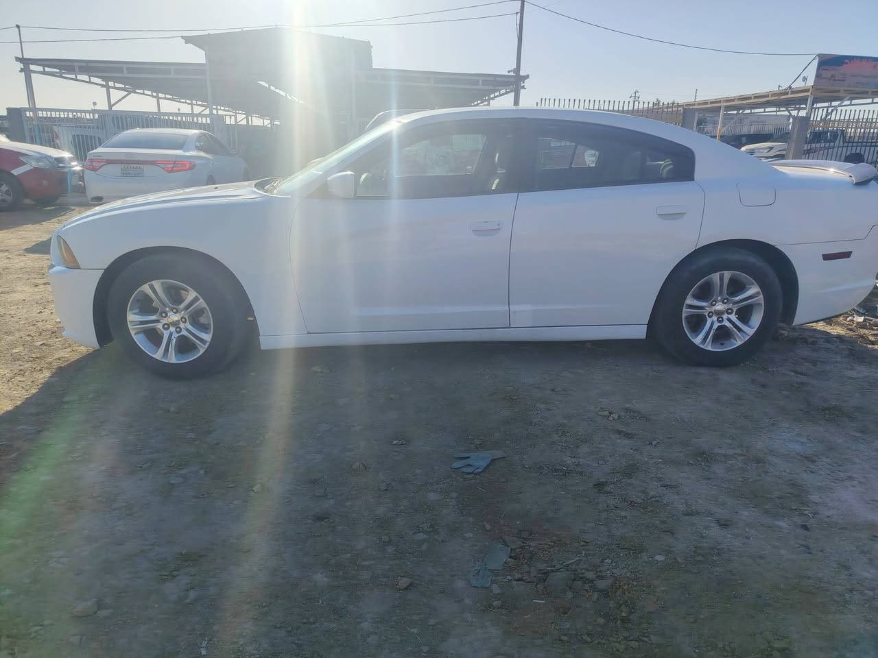 سلام عليكم شارجر موديل 11وارد امريكي 155وبيه مجال بصيط حك جيه مكاني ناصريه قضاء النصر رقم الهاتف ***********
