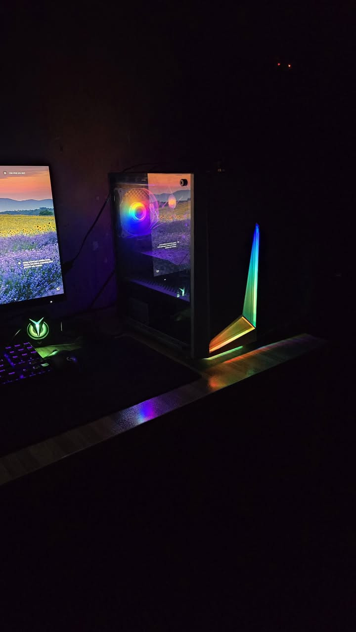 سلام عليكم شباب شلونكم عندي حاسبة للبيع 🌹
RAM: DDR3 16g

CPU :Intel(R) Core(TM) i7 4770 3.4GHR

GPU: GTX 1650 4g

M.B: Intel H81

Storage: 128 ssd

690 hdd

الشاشة 

ASUS 100 Hz

كيس وشاشه ويو بي اس ١٥٠٠ وسماعه

>السعر :525 وبيها مجال >

***********
