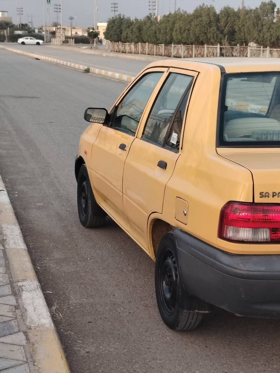 السلام عليكم سايبه للبيع موديل ١٨  رقم بصره مكاني بلعماره
مكينه وكير مكفولات مابيها لا ضربه. ولا تبديل حداديه حلوه السعر ٣٥ وبيها مجال ***********
