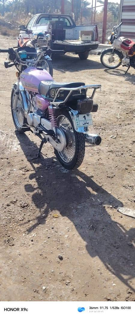 السلام عليكم شباب دراجه للبيع تايكر اوراق 2025 4كير كفاله عامه دراجه جديده ما ناقصها شي وضع شركه صارلها 3 أشهر طالعه من الوكيل مكان بابل القاسم جربوعيه سعر خاص مناسب الشراي بي خير ويدلل *********** بي وتساب واذا اكو مراوس سيفان 26  أو نامه شلامجه انطي فرق
