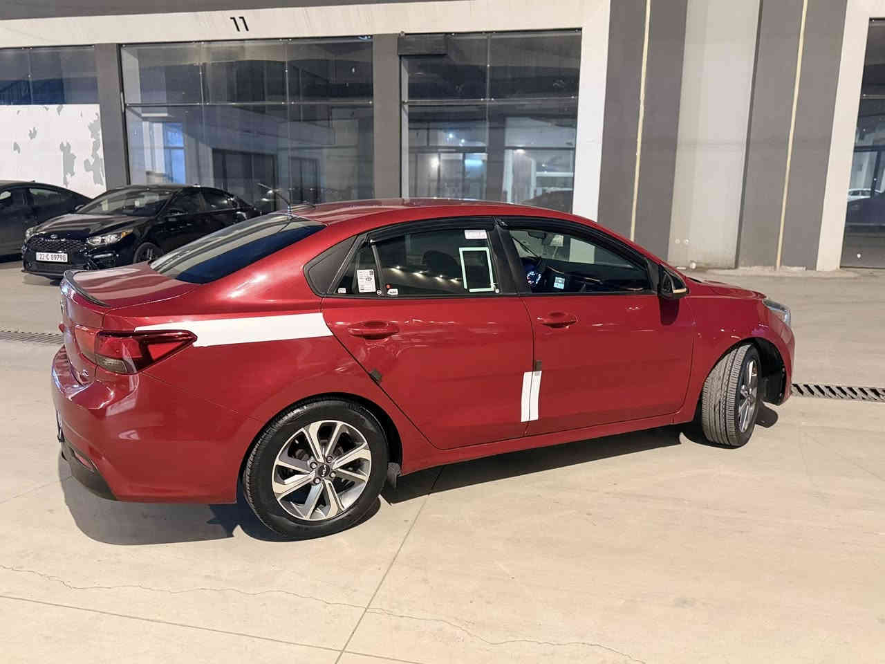 السلام عليكم 
كيا ريو 2018S سياره بيها مكانات صبغ ابيعها صبغ عام  بيها تعديل بجاملغ الخلف اليسار تكوي  شي قليل ولباقي بدون داخل مكينه وكير بشرط ماشيه 128 طخم. امامي خلفي بشرط 
سياره ماتصرف عليها ربع وجاهزه ومناسبه بحك ريو 2009
سعرها 95 وبيها مجال بسيط مكانها حي النور قرب مسجد عائشه 
للاستفسار الاتصال على
 ‭0772 516 4186‬
‭0750 238 4167
