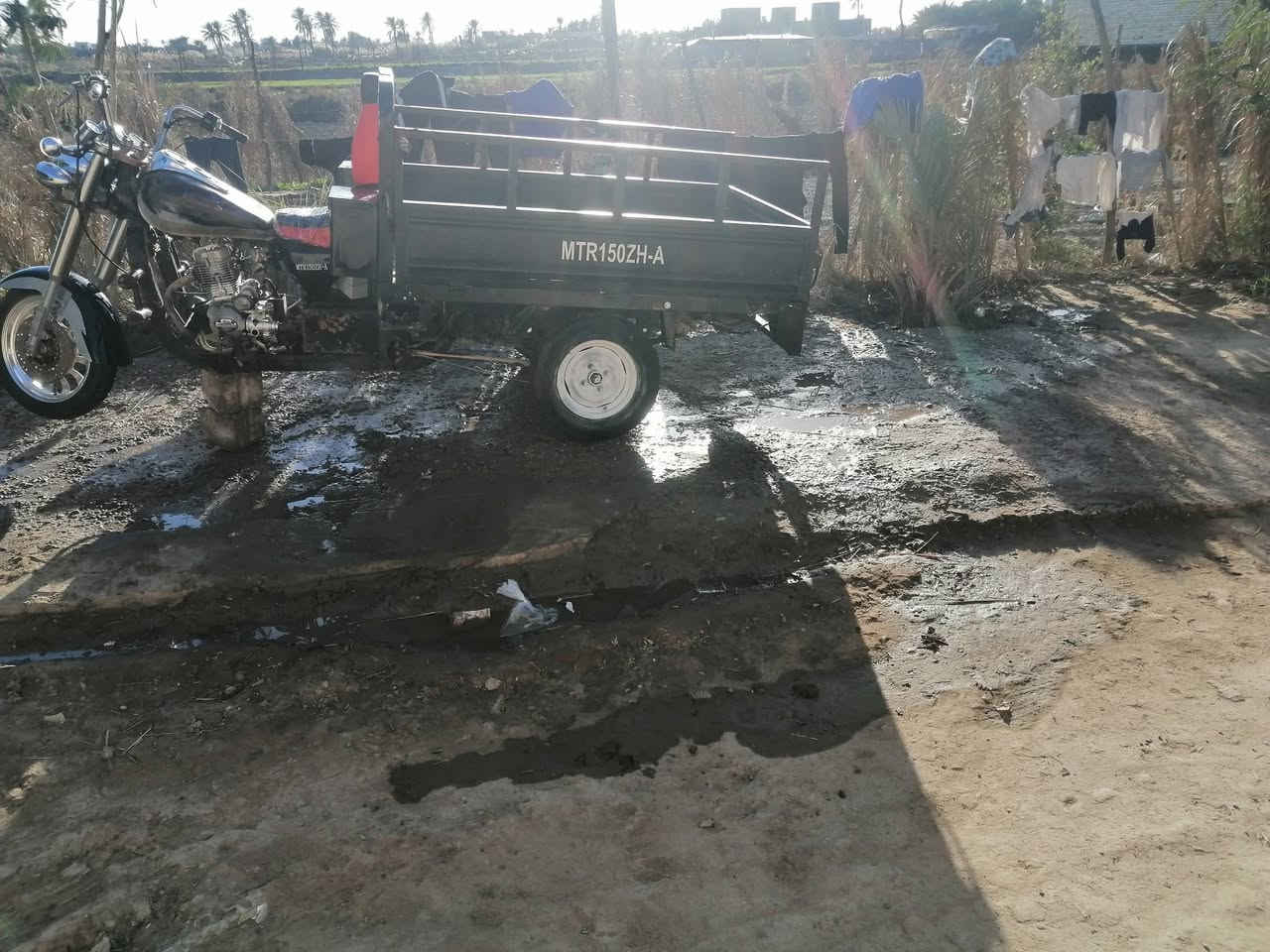 سلام عليكم ستوته كلك مديل 18مكفوله ستوته من ركبه وخياس جاهزة نكره سلف سعر 850وبيه مجال  ***********
