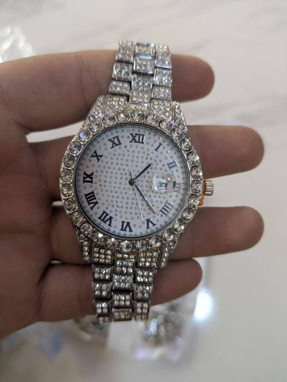 سيت كلادة وساعة وسوار اليفيدة يدفعلنا بي سعر وياخده


**إذا كنت صاحب هذا الإعلان وتريد حذفه لأي سبب، رجاءا أرسل رسالة إلى الدعم الفني**