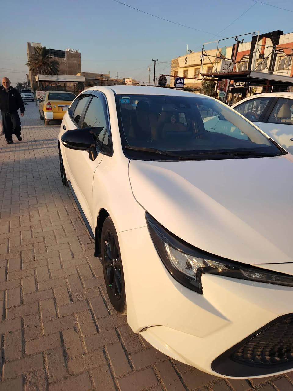 سلام عليكم للبيع كورله مديل 2023 وارد استرالي حادث جاملغ خلفي فقط ولباقي على لبلاد بيه بارد بل قماره قليل مال تحميل مكينة كير صدر تخم تاير كله جديد تبريد ثلج سياره حلوه جاهزة مواصفات الكاميرا تحكم استيرن شاشه رقم بغداد دولي بسمي تحويل مباشر مكان بغداد حي الحسين مقابيل لبانزين خانه مال حي العامل سعر 140 وبيه مجال للطيبين رقمي ***********
