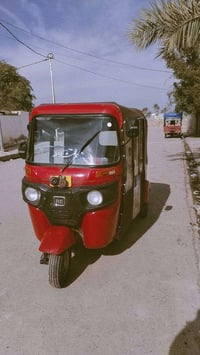 توكتوك • ثلاث عجلات